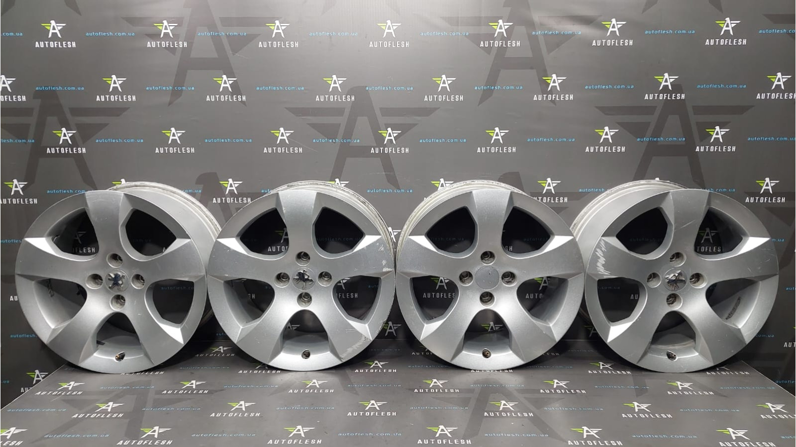 Диски R17, 7.5Jx17/ ET29, 4x100, 5402Y5 RONAL Citroen Peugeot Ситроен Пежо бу Диски R17, 7.5Jx17/ ET29, 4x100, 5402Y5 RONAL Citroen Peugeot Ситроен Пежо бу